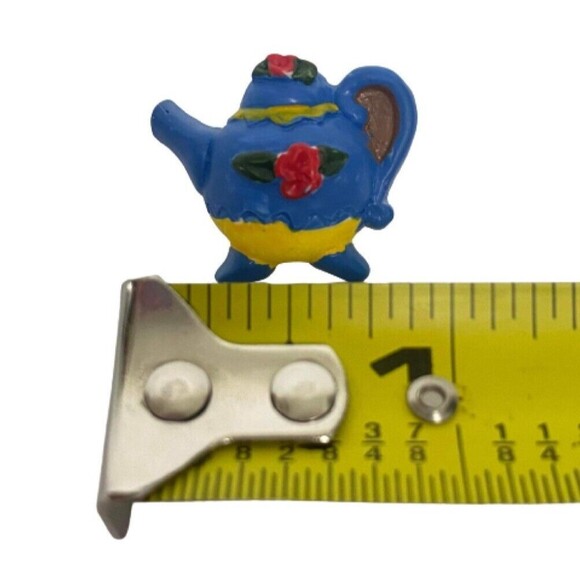 Shank Two hole Novelty Hand Painted Buttons lot of 14 Flowers Tea Pot Polar Bear - Picture 9 of 15